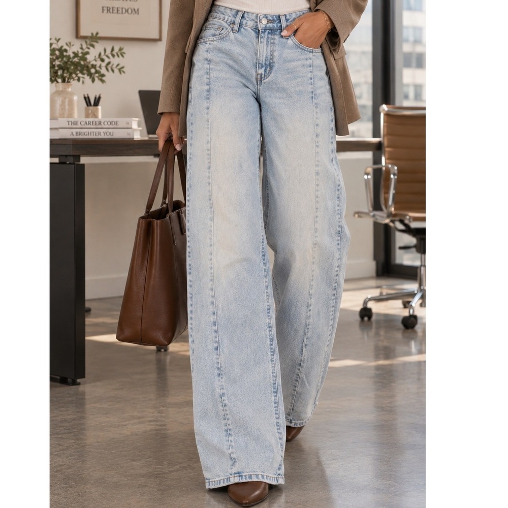 No Boundaries Womens Wide Leg Seamed Light Wash Denim Jeans Size 0 High Rise